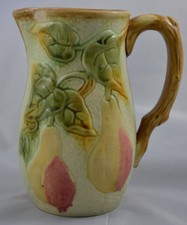 ANCIEN PICHET EN BARBOTINE LES POIRES D ORCHIES