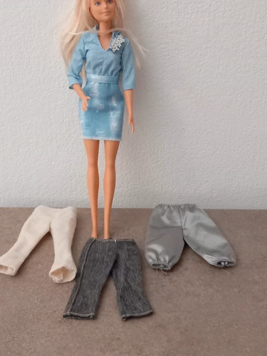 Véritable poupée barbie - poupée, de