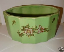 @ JARDINIERE EN FAIENCE SIGNEE ADAT