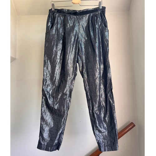 Urban outfitters staring - urban,