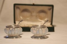 Paire de salerons en argent et
