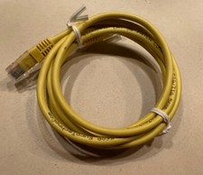 Câble RJ45, Cat 5e, UTP, 1,50 mètre, Jaune  de marque EuroTechnoCom