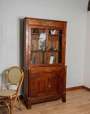 Maximilien, le vaisselier en