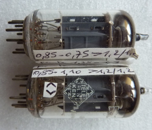 Ecc83 lot 2 - ,