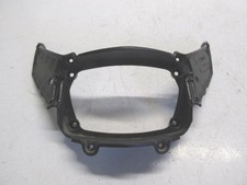 Entourage de phare HM CRM 50 2012