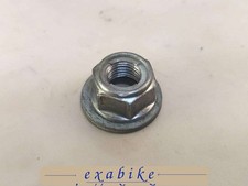 ecrou d'axe de roue arriere pour Honda Varadero 125  de 2001 a 2006