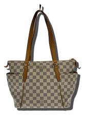 LOUIS VUITTON Totally PM