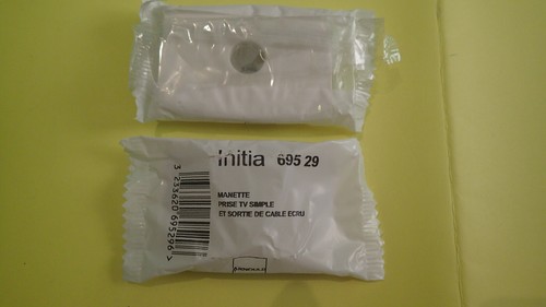 Arnould initia 69529 - -,