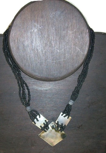 Collier avec pendant - , en
