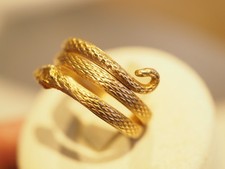 BAGUE  ANCIENNE SERPENT PLAQUE