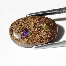 Très belle Opale Boulder