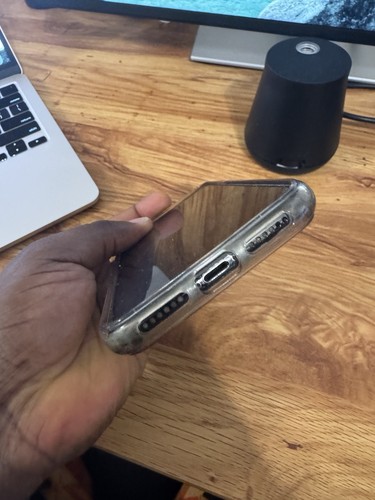 Apple iphone 128 - xr,