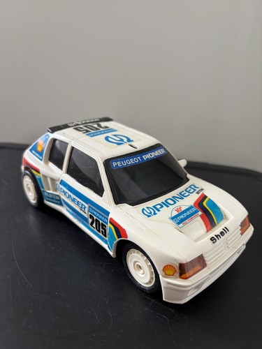 Peugeot 205 turbo nikko - 205,