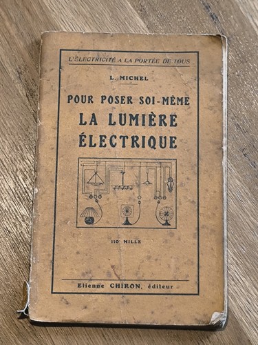Ancien livre lumière - ancien,