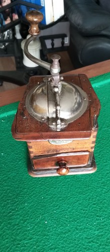 Ancien moulin café - moulin, a