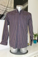 jolie chemise bleue rayée