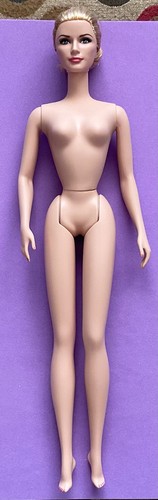 Silkstone barbie grace - grace, kelly