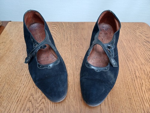 Chaussures femme anciennes - chaussures,