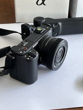 Sony Alpha ZV-E10 II + objectif + trépied