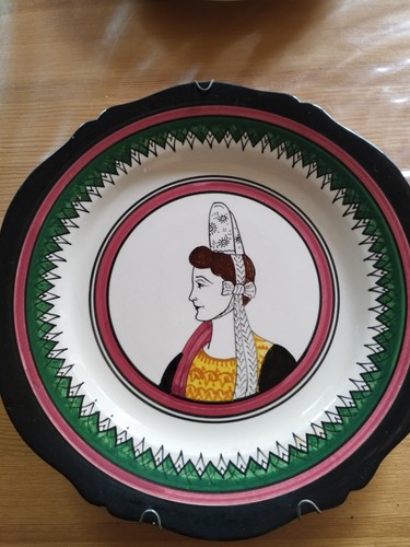 Belle assiette ancienne - belle,