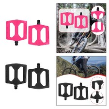 Pédales de VTT avec