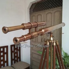 Ancien télescope nautique sur