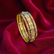 Beau bracelet fait main Dubaï