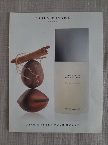 Publicité papier parfum - publicité,