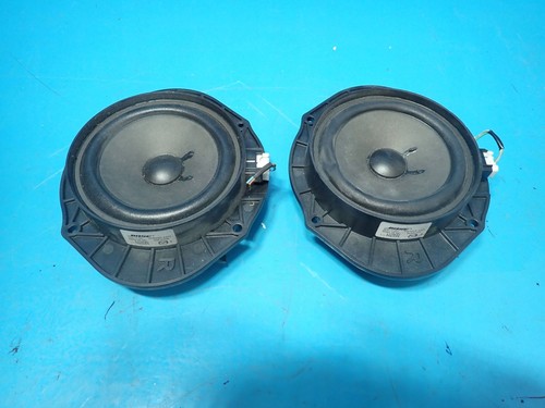 Piece porte haut parleur - porte,