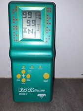 Ancienne console de jeu