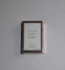 EAU DE PARFUM LA VIE EST BELLE