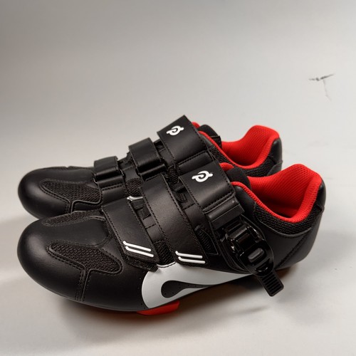 Peloton cycling shoes - sz,