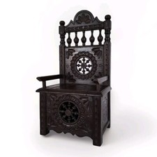 Ancienne Chaise De Poupée