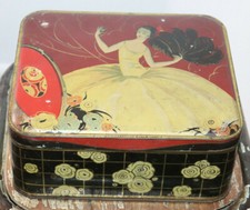 Jolie ancienne boite tôle, J.J. CARNAUD Art déco - femme et son éventail à plume