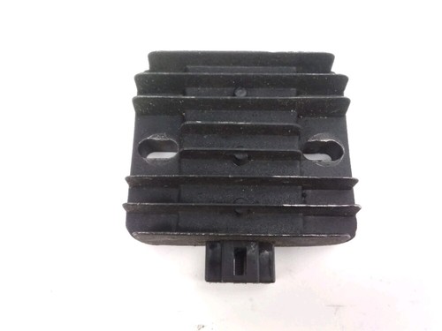 Regulateur tension generic - de,