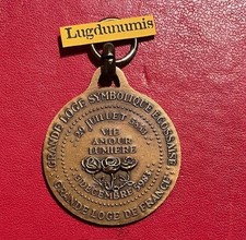 Médaille -  FRANC - MAÇONNERIE La solidarite de villeurbanne n.d. en cuivre TTB