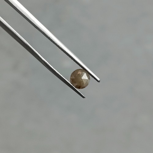 Diamant naturel taillé rose - naturel,