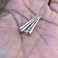 Clou en argent pur 999 pour