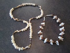 Très beaux collier - très,