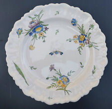 Moustiers, assiette avec un décor de fleurs de Montpellier N°2, 18ème