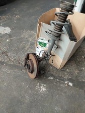 Demi train avant gauche