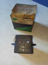 1 régulateur neuf DUCELLIER