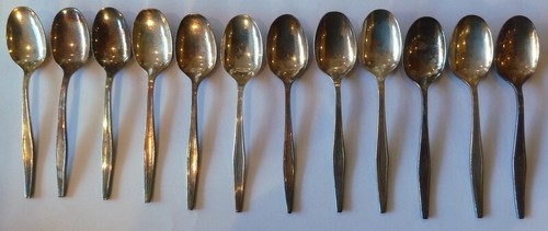 12 cuillères à moka marque