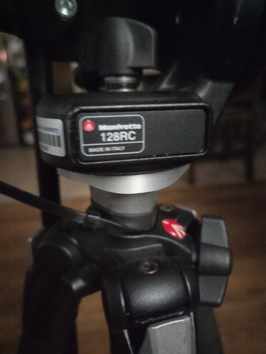 Manfrotto 190xb tripod - 190xb, w/