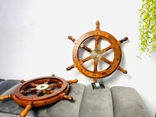 Ancien volant bateau en bois