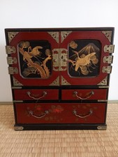 Ancien cabinet/coffret à bijoux  en bois laqué.Asie,Chine,Japon. Tansu.