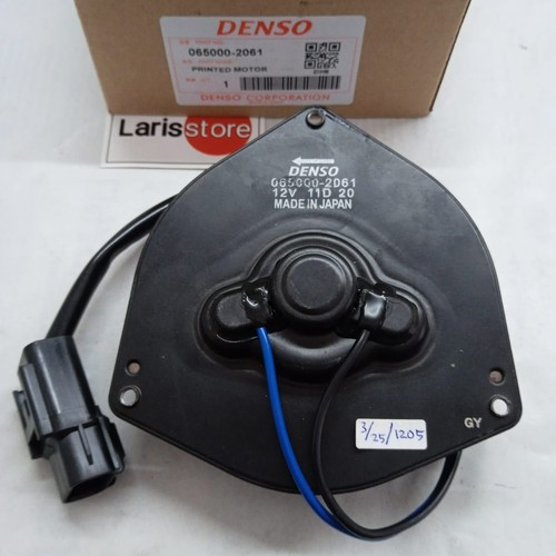 Ventilateur moteur - , à
