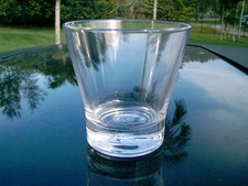 CROWN ROYAL LOGO IN BOTTOM OF ROUND WHISKEY GLASS  MADE IN ITALY