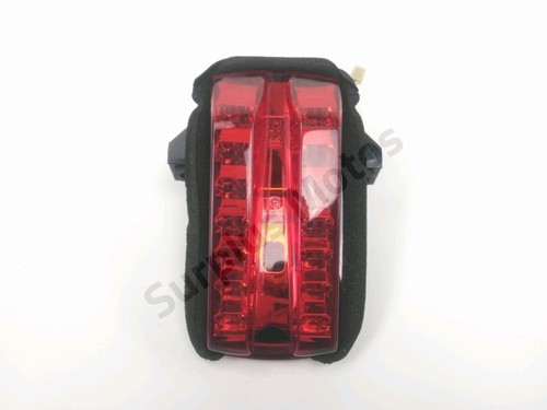 Feu arriere suzuki 650 - arriere,