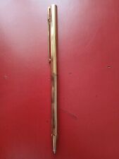 COLLECTOR Stylo Bille plaqué OR . S.T Dupont.